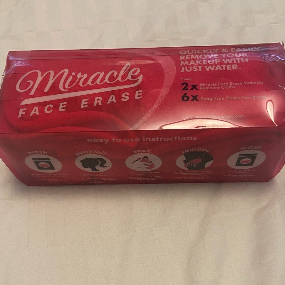 NIB miracle face erase makeup remover washcloths (large) x2 and hair tie pack